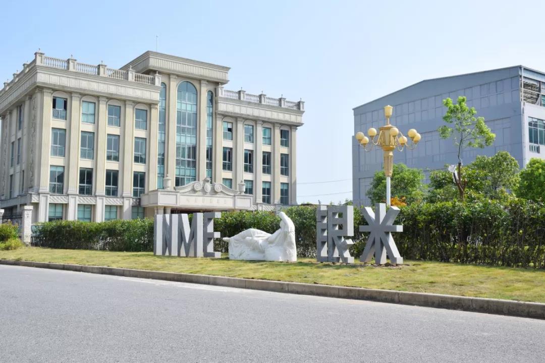 石膏线：历史、特点、应用和安装全解析